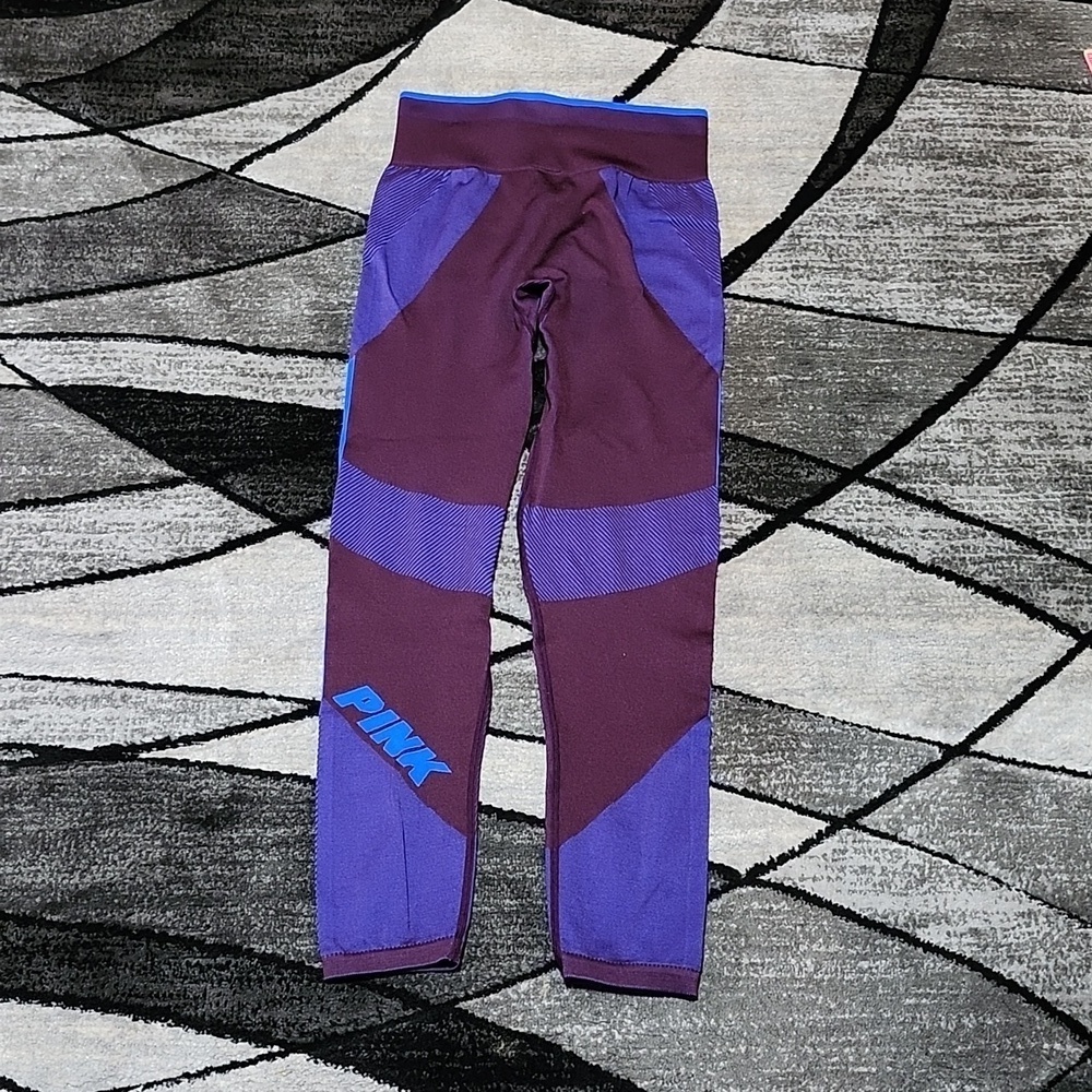 VS PINK 2018 COOL & COMFY SEAMLESS COLOR-BLOCK HIGH-WAISTED LEGGINGS